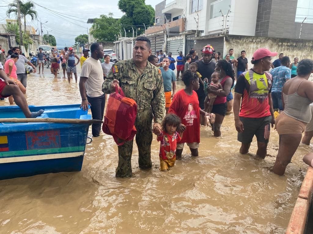 https://cdn.hotosm.org/website/inundacion+esmeraldas.jpg